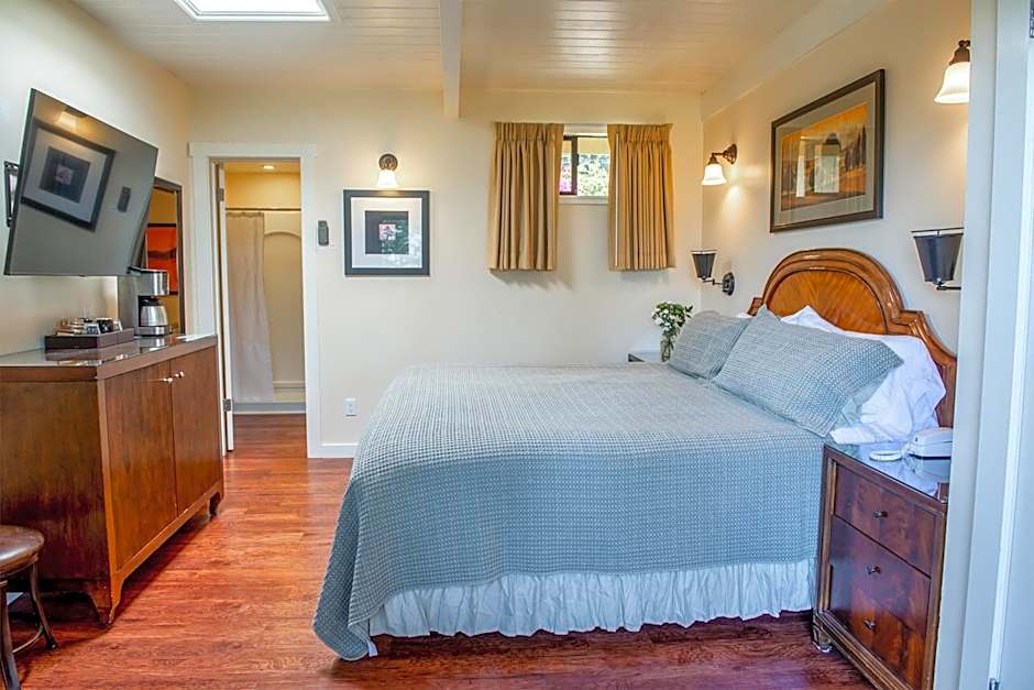 Inn at Buckhorn Cove