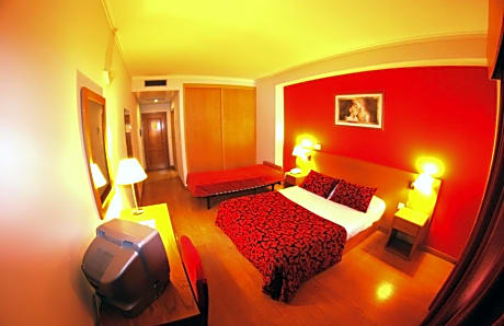 Double Room with Extra Bed