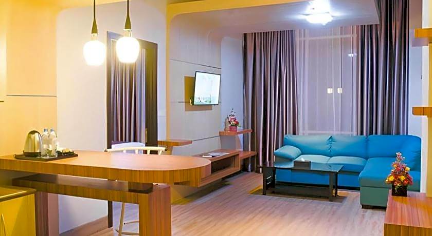 Ayola First Point Hotel Pekanbaru