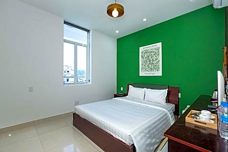 Standard Room with Window