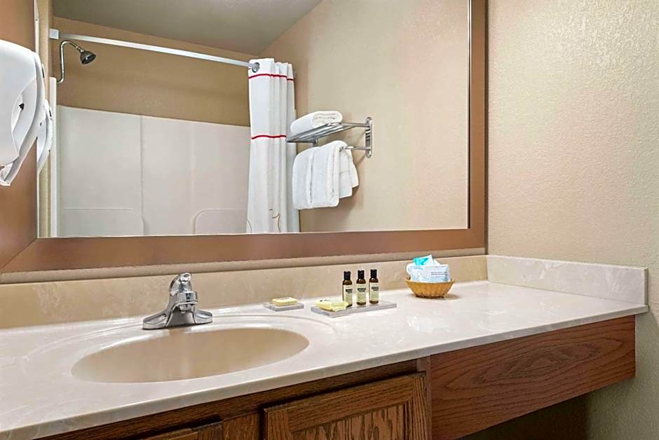 Hawthorn Suites By Wyndham Decatur