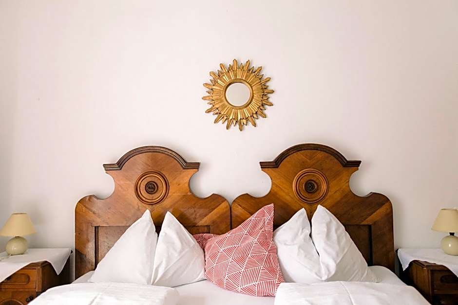 Gasthof Simony Hallstatt B&B