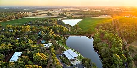 Eight Willows Retreat