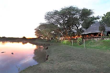Mara River Lodge