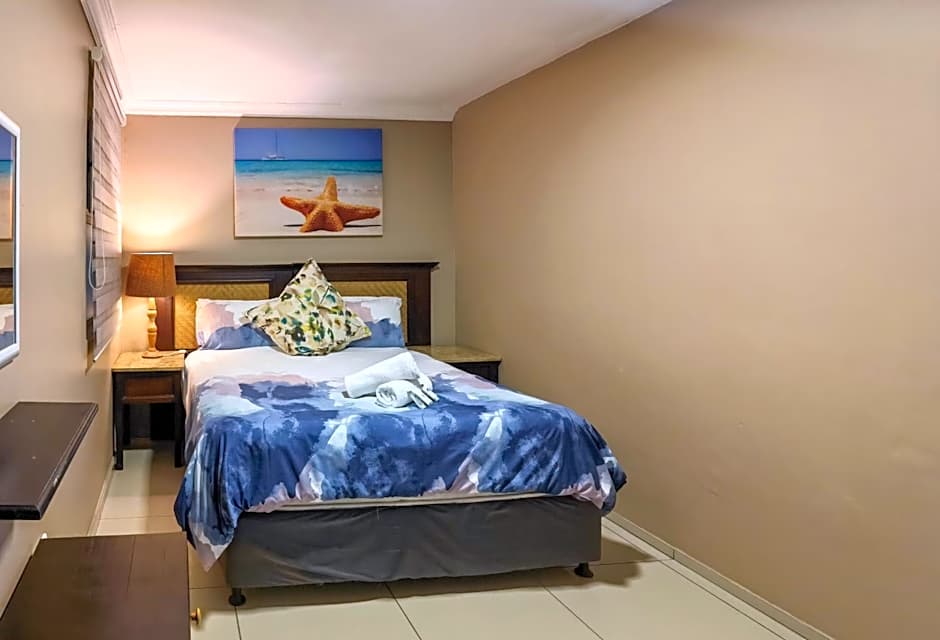 Suite, Sea View — 16 fotoğraftan 1. fotoğraf