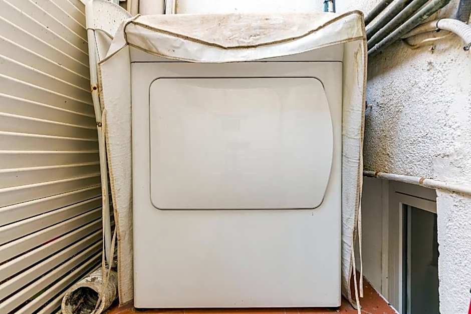 Fridays Flats Dreamy Duplex - Stylish Beach Loft