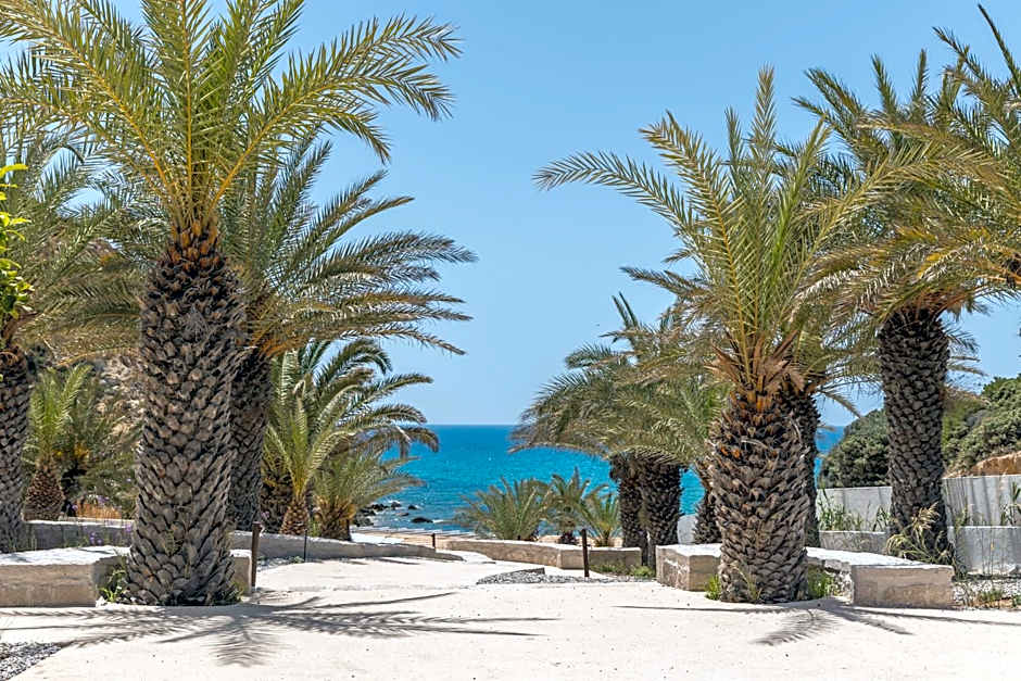 Golden Milos Beach Ηouse by Domotel