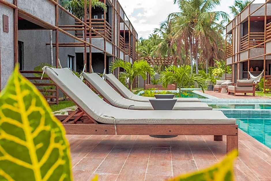 Villa Kamby Milagres by Qavi