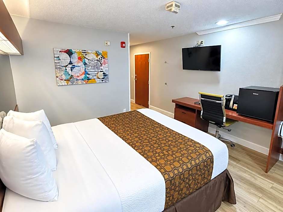 Microtel Inn & Suites By Wyndham Dover