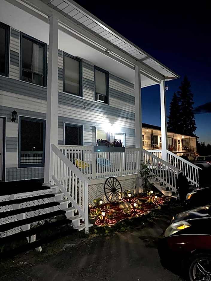 Bay Lake Inn - Frontiersman Motel