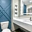 Best Western Plus Revere Inn & Suites