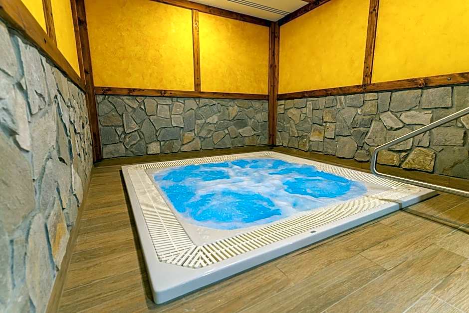 Spa & Wellness Hotel Fitak****