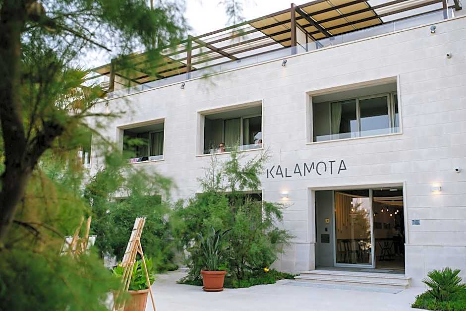 Kalamota Beach House