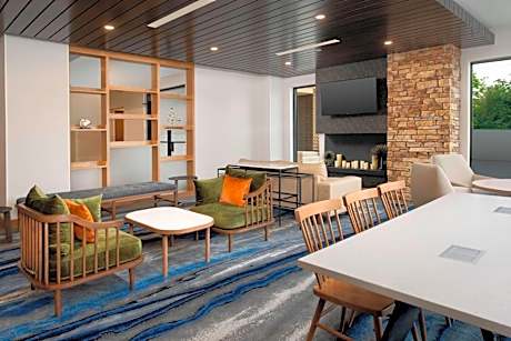 Fairfield Inn & Suites by Marriott Alexandria West/ Mark Center