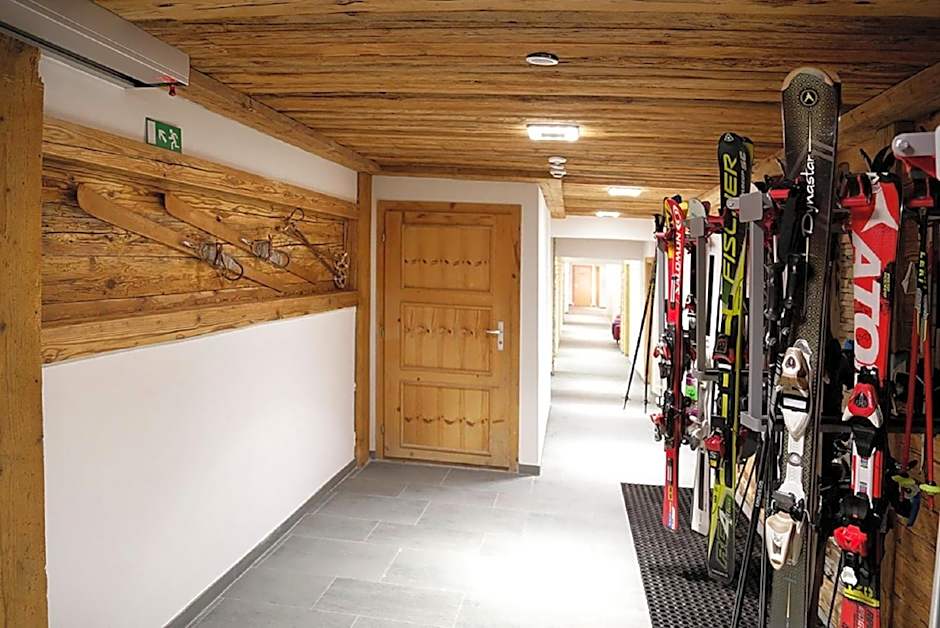 Amber Ski-in/out Hotel & Spa