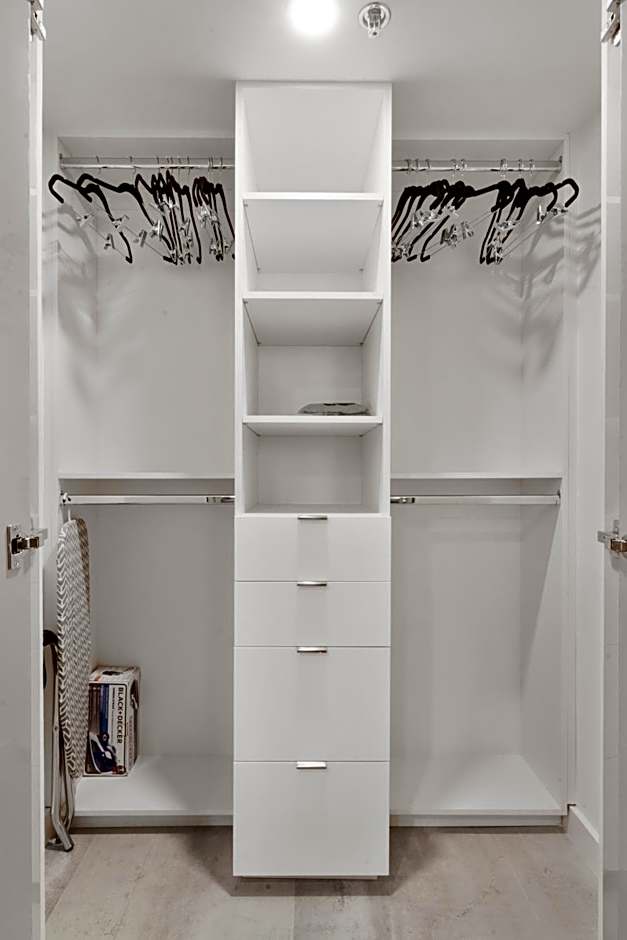 Elite Brickell Studio on the Bay