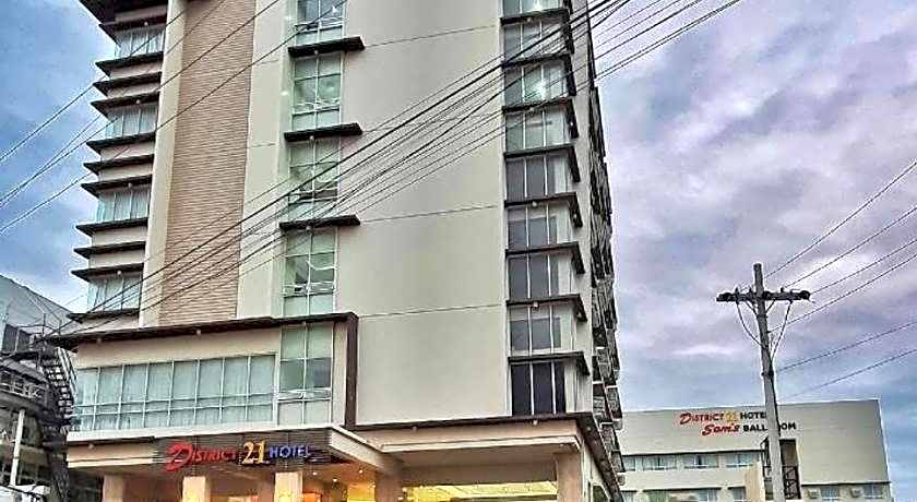 District 21 Hotel