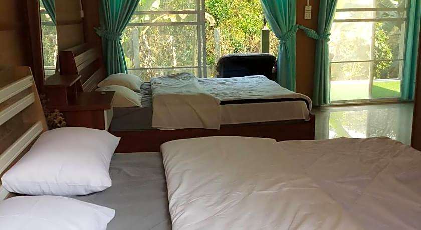 Hill Tribe Art House (Lahu & Akha Homestay)