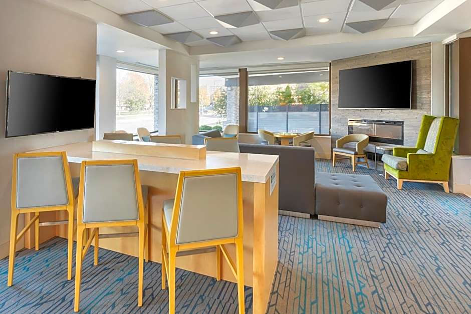 Best Western PLUS Milwaukee West