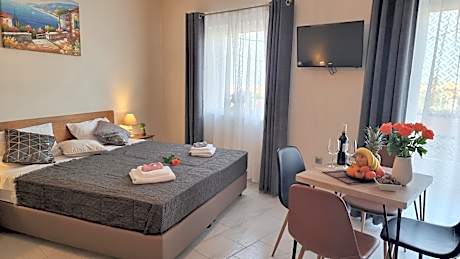 Triple Room with Balcony