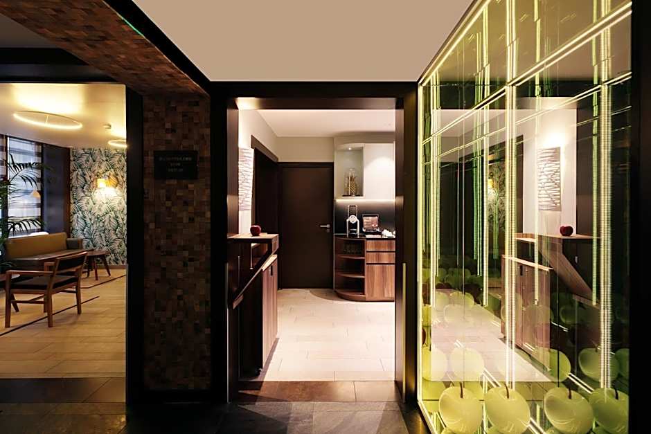 Hotel Eden