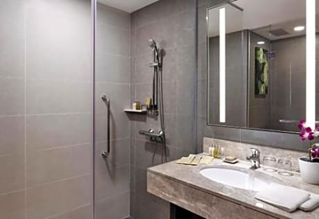 Hilton Garden Inn Puchong Putrajaya Putrajaya Hotels At Getaroom