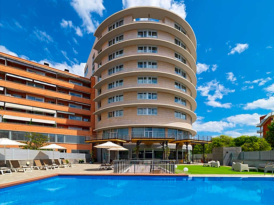 Ponient Vila Centric by PortAventura World - Available rates with tickets to PortAventura Park & Ferrari Land