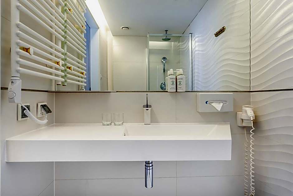 Ultra Marine by Zdrojowa