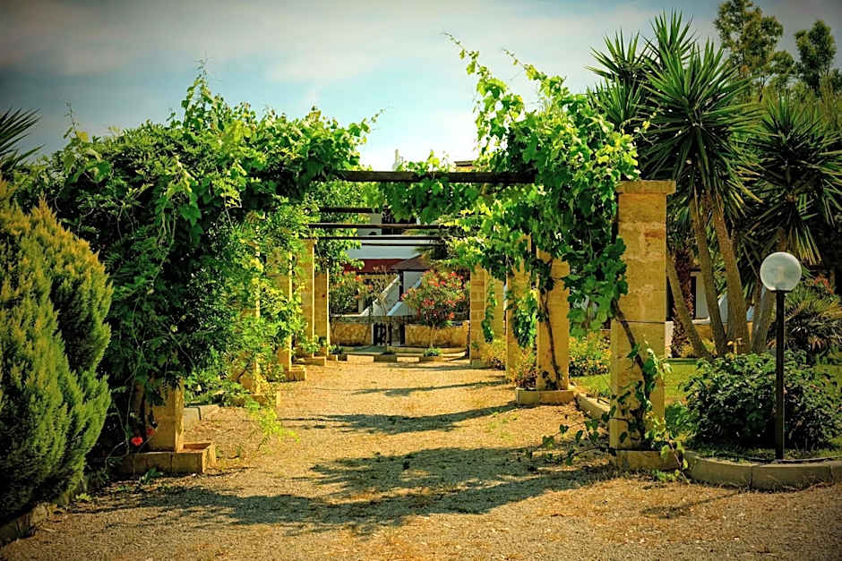 Tenuta Li Fani Residence Hotel
