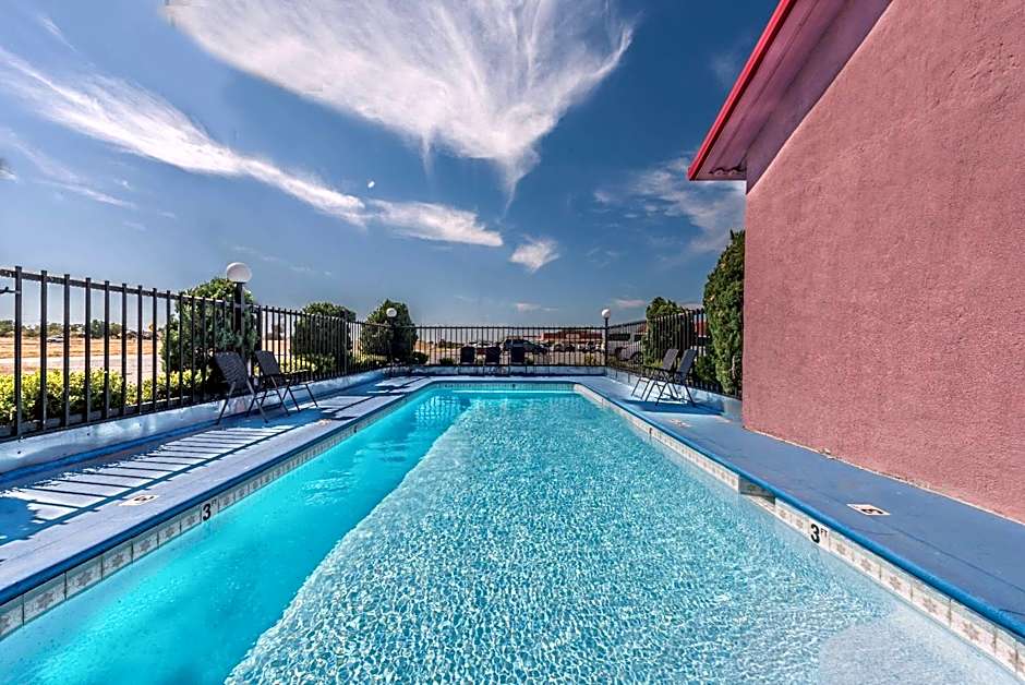 Super 8 by Wyndham Eastland
