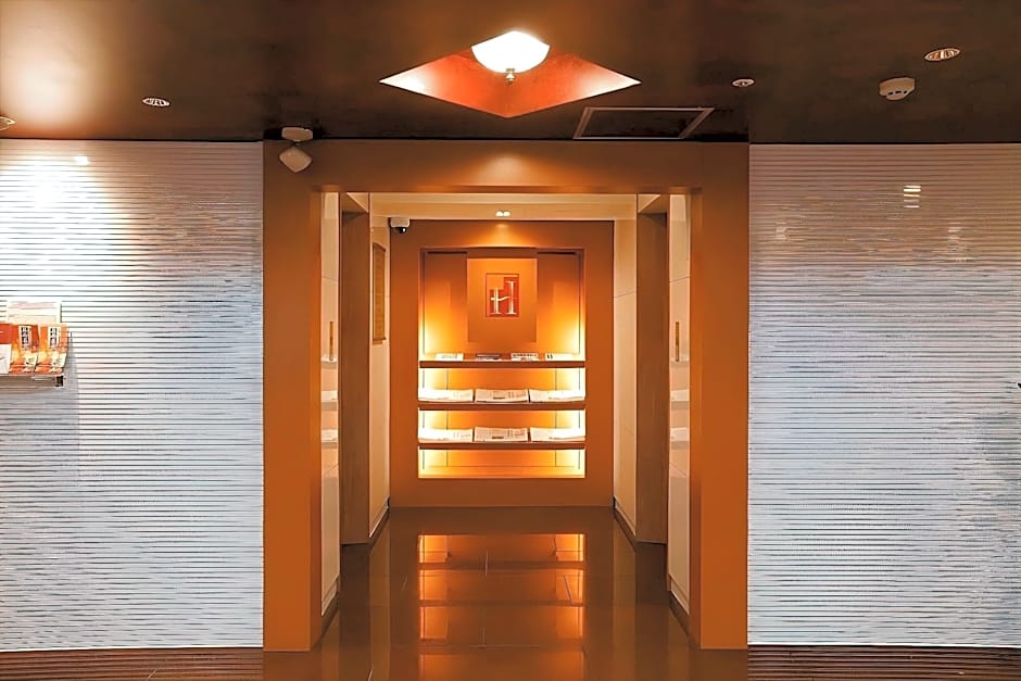 Yokohama Heiwa Plaza Hotel