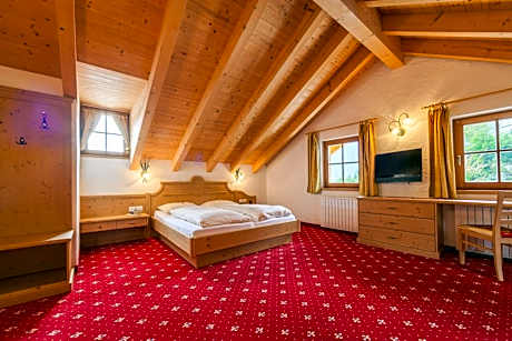 Comfort Quadruple Room