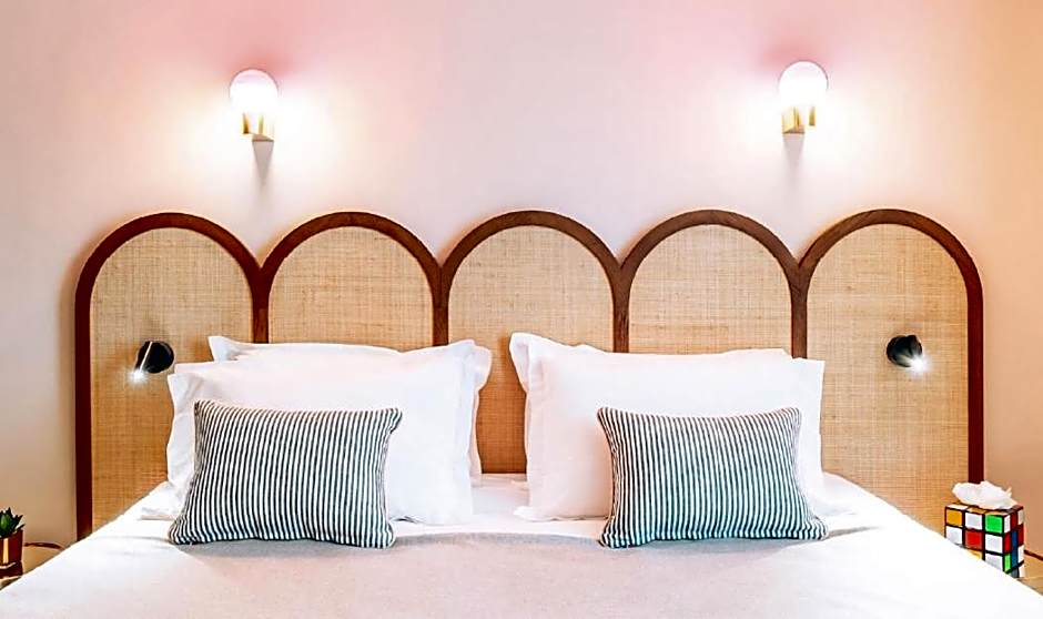 RockyPop Marseille Hotel