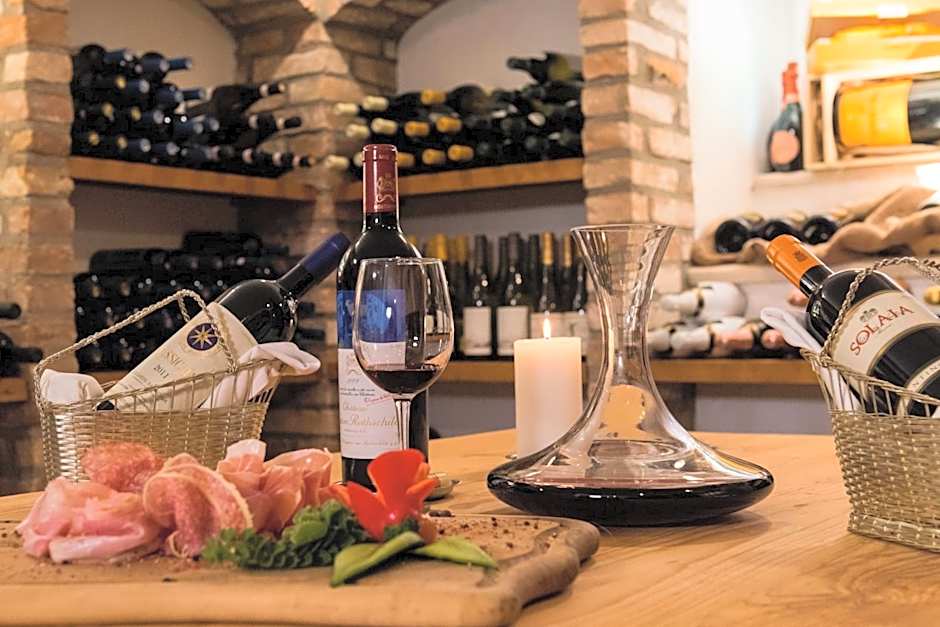 Aquila Atlantis Hotel