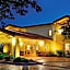 La Quinta Inn & Suites by Wyndham Champaign