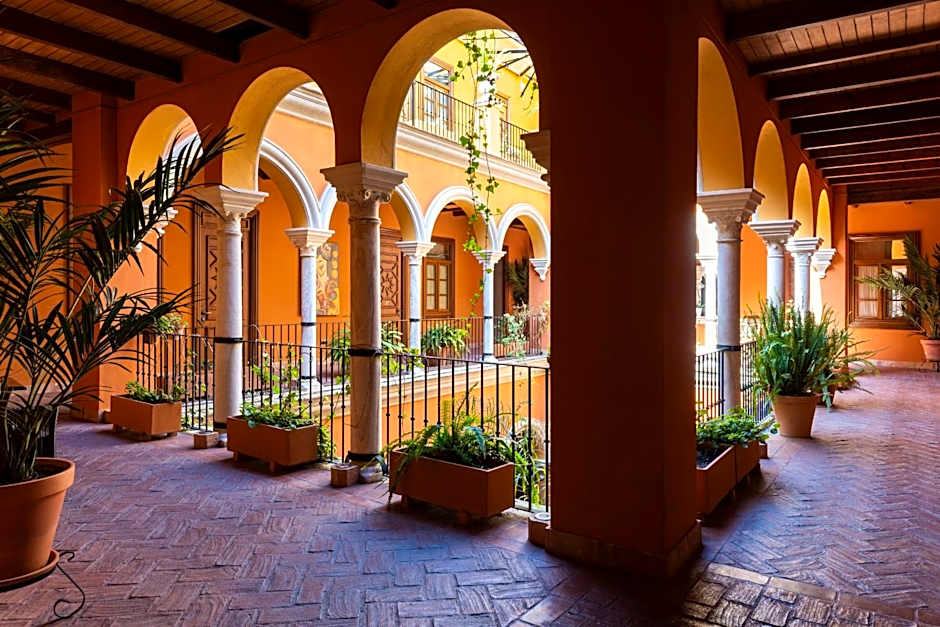 Hotel Casa Del Poeta