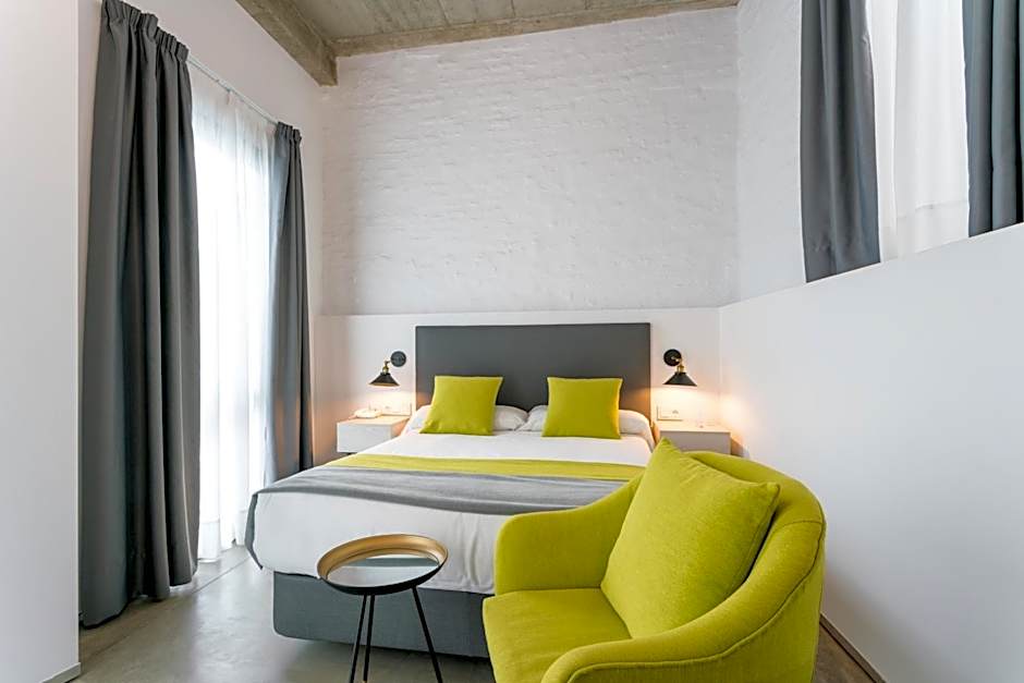 La Puerta de Palacio - Adults Only