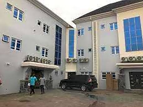 Milton Park Hotel