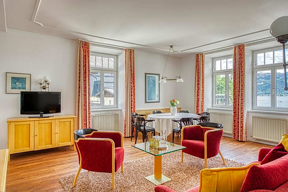 Romantik Residenz (Ferienwohnungen Hotel Im Weissen Rössl) - Dependance