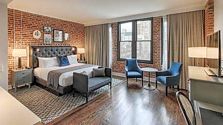 Historic King Room