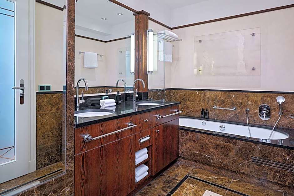 Hotel Elephant Weimar, Autograph Collection by Marriott