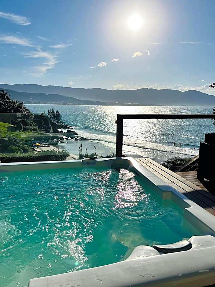 Spa Jacuzzi, Lareira, Beira mar, 4 Suítes