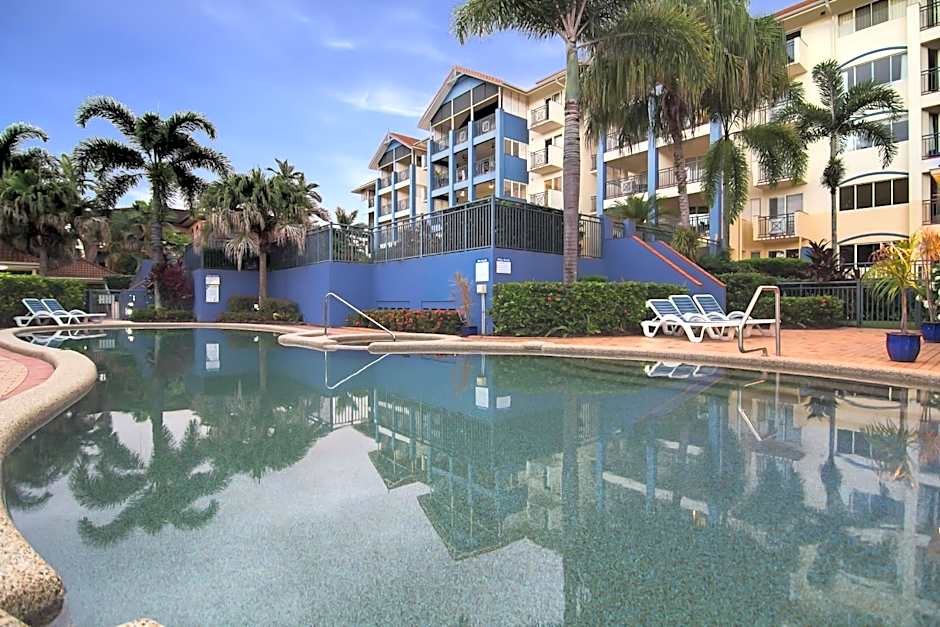 North Cove Waterfront Suites