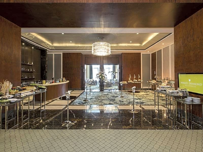 Makati Diamond Residences