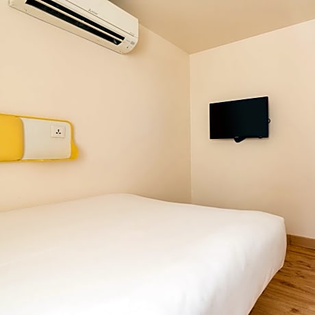 Value Queen Room