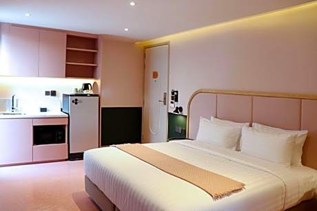 Deluxe Double or Twin Room with Bath Tub