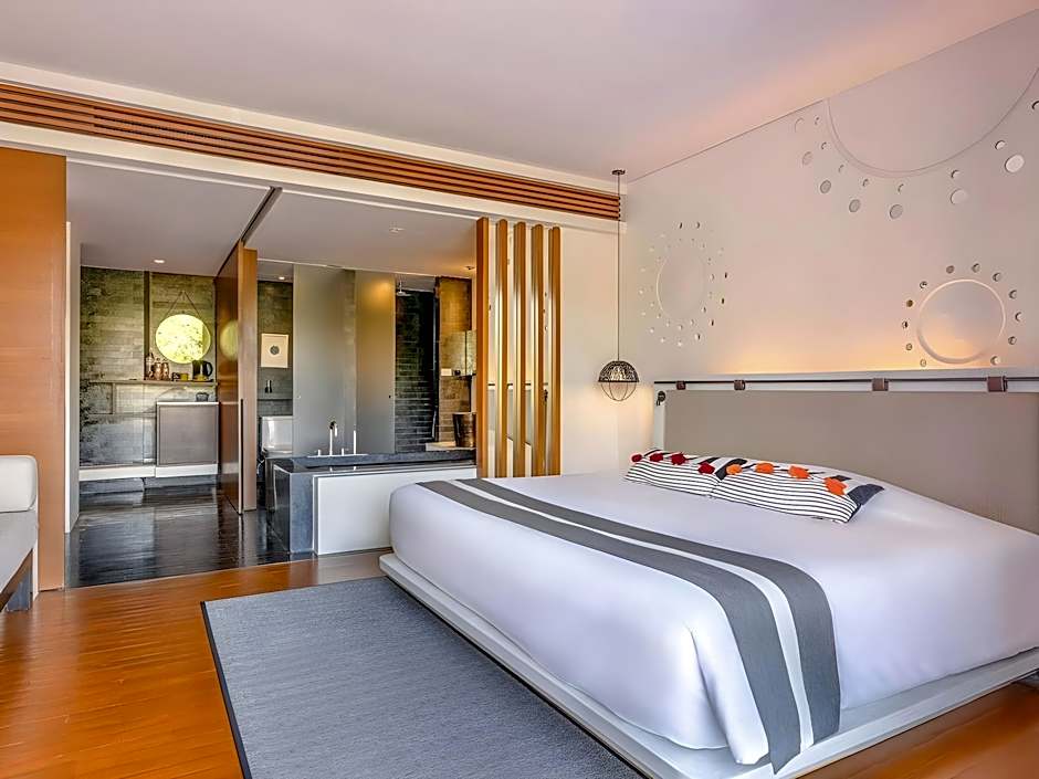 Veranda High Residence