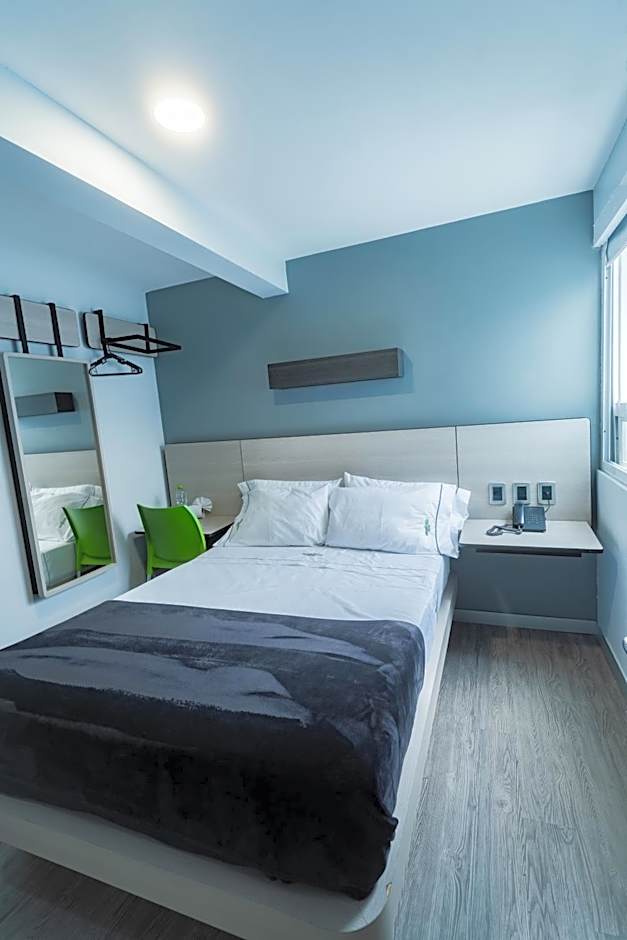 HOTEL LEMON GREEN -Zona Expo Frente al Centro de Convenciones