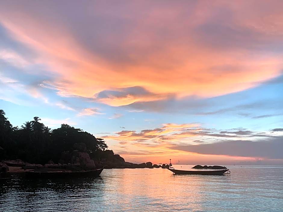 Save Bungalow Koh Tao