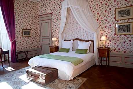 Triple Room with Bath